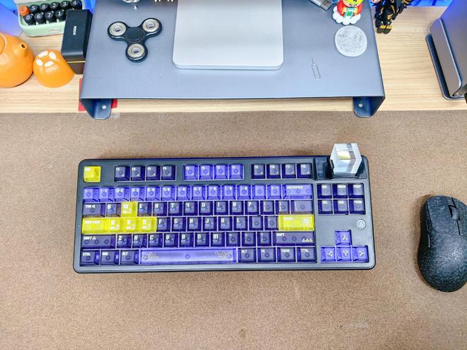 K87棱镜版机械键盘打造桌搭的情绪价值澳门新葡京入口棱镜+自定义屏!黑爵M(图14) K87棱镜版机械键盘打造桌搭的情绪价值澳门新葡京入口棱镜+自定义屏!黑爵M(图14)